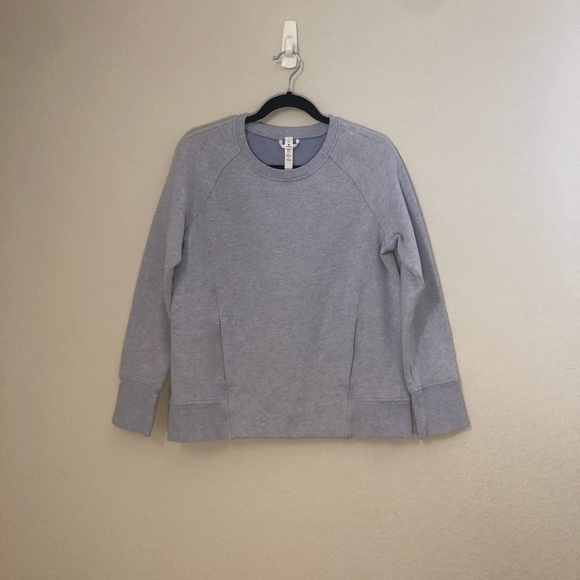 lululemon athletica Tops - Womens lululemon crewneck sweatshirt